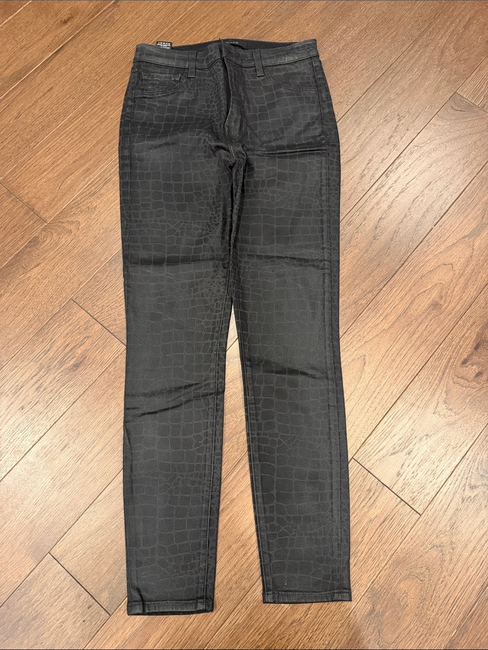 J Brand 620 Super Skinny Jeans Black Crocodile Embossed Coated Size 29 - C54-125
